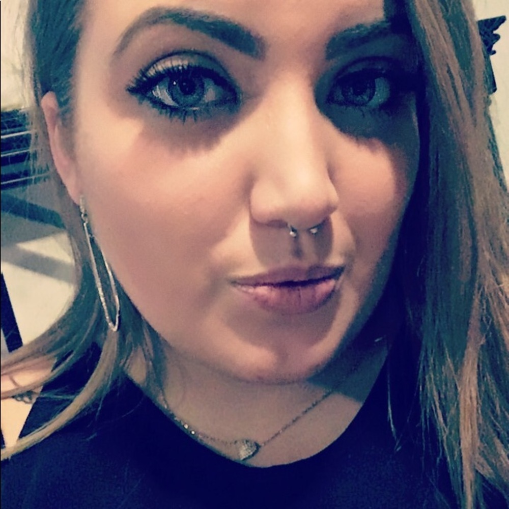 Meet your Posher, Krysondra